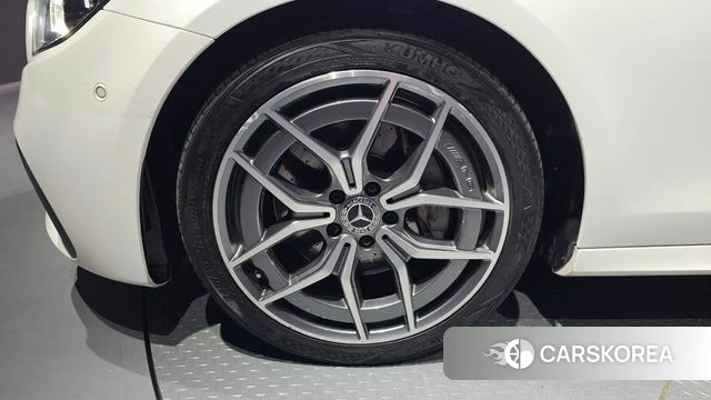 Mercedes-Benz E-Class W213 id 4179660 из Кореи 15