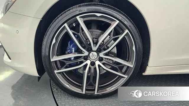 Maserati Ghibli id 4428917 из Кореи 34