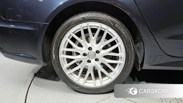 Audi New A6 id 4305065 из Кореи 15