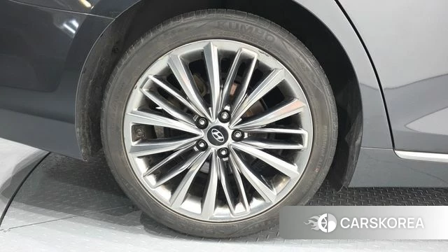 Hyundai Grandeur IG id 4574318 из Кореи 31
