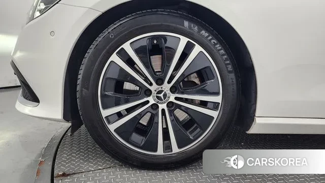 Mercedes-Benz E-Class W213 id 2969474 из Кореи 15