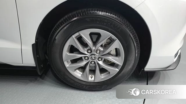 Toyota Sienna 4th Generation id 4194299 из Кореи 26