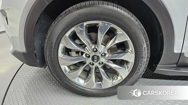 Kia The New Sorento id 4620512 из Кореи 28