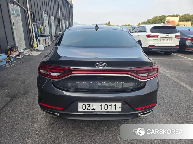 Hyundai Grandeur IG Hybrid id 4652386 из Кореи 15