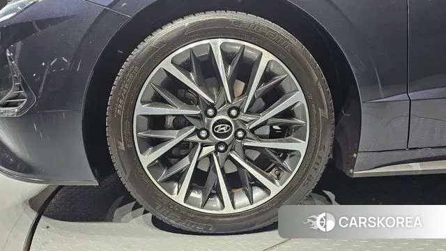 Hyundai Sonata (DN8) id 3697805 из Кореи 15