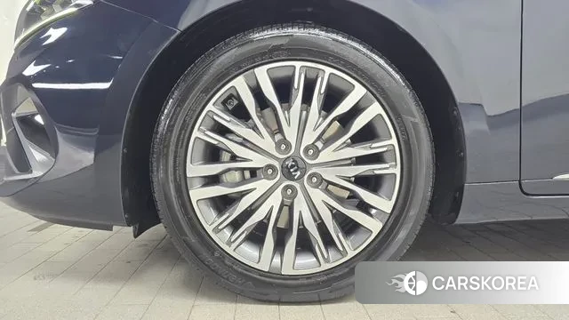 Kia K7 Premier id 3567743 из Кореи 15