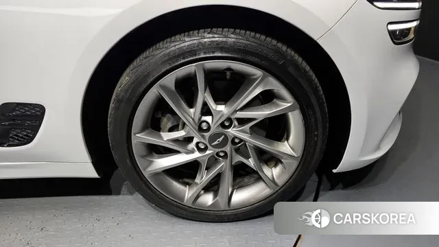 Genesis The New G70 id 3453885 из Кореи 15