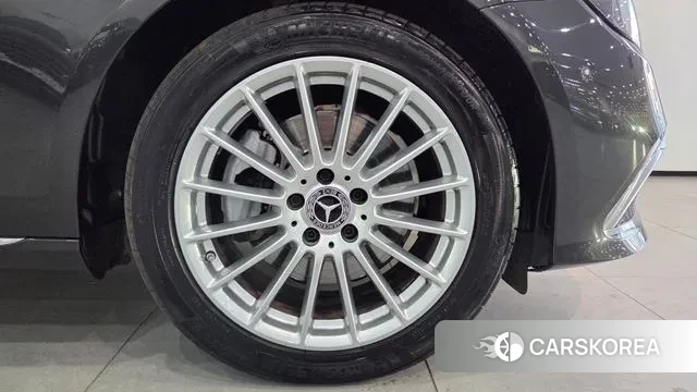 Mercedes-Benz E-Class W213 id 3650725 из Кореи 10