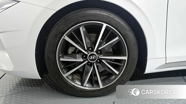 Hyundai The New Grandeur IG id 4350153 из Кореи 26