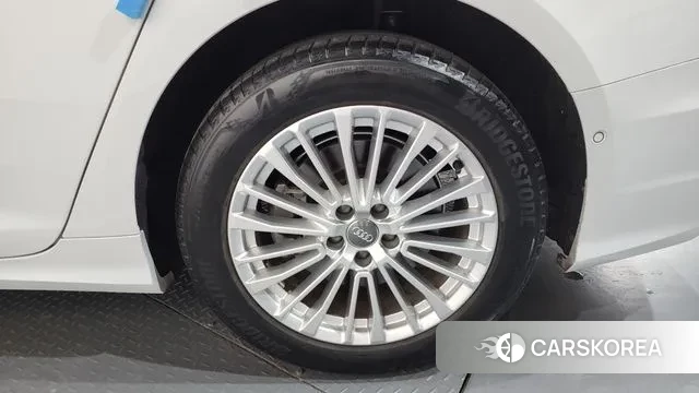 Audi A6 (C8) id 3562340 из Кореи 15