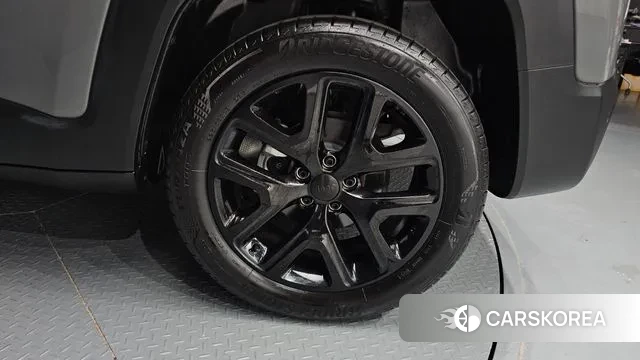 Jeep Renegade id 3333784 из Кореи 15