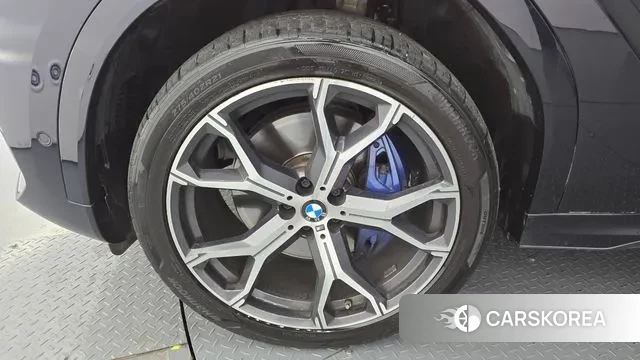 BMW X6 (G06) id 3473816 из Кореи 15