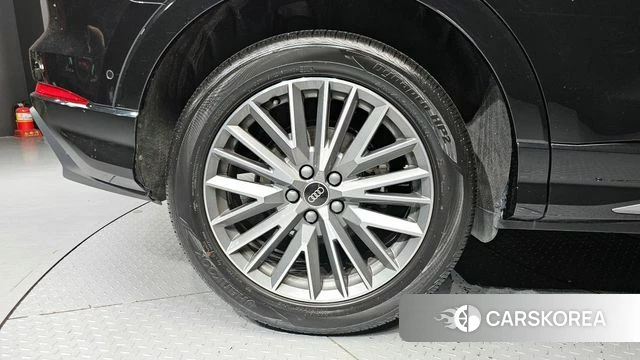 Audi Q3 (F3) id 4360603 из Кореи 15