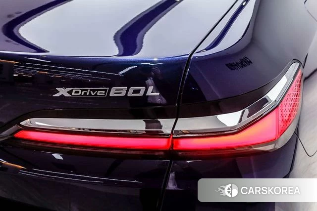 BMW i7 id 4265766 из Китая 33
