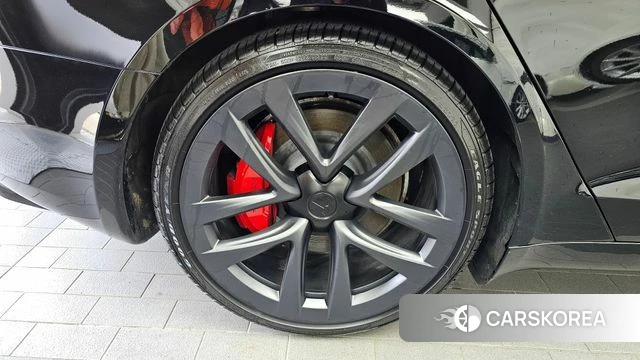 Tesla Model S id 4650287 из Кореи 15