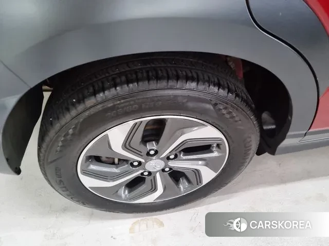 Hyundai The New Kona Hybrid 2021 Красный из Кореи, фото 5