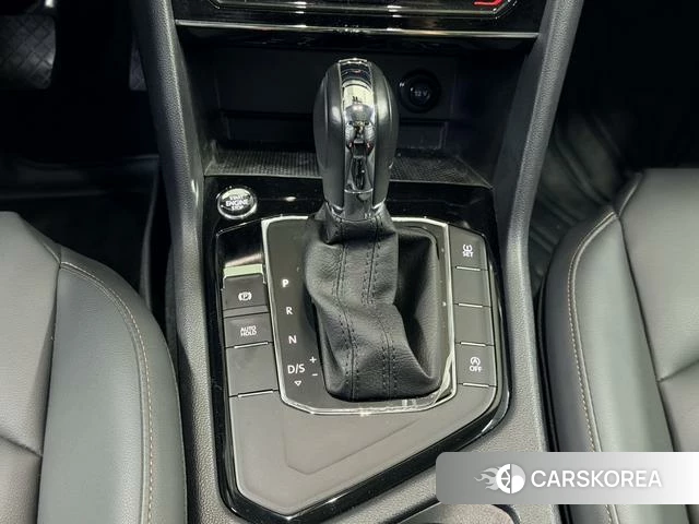 Volkswagen Tuyue 2022 Темно-серый из Китая, фото 5