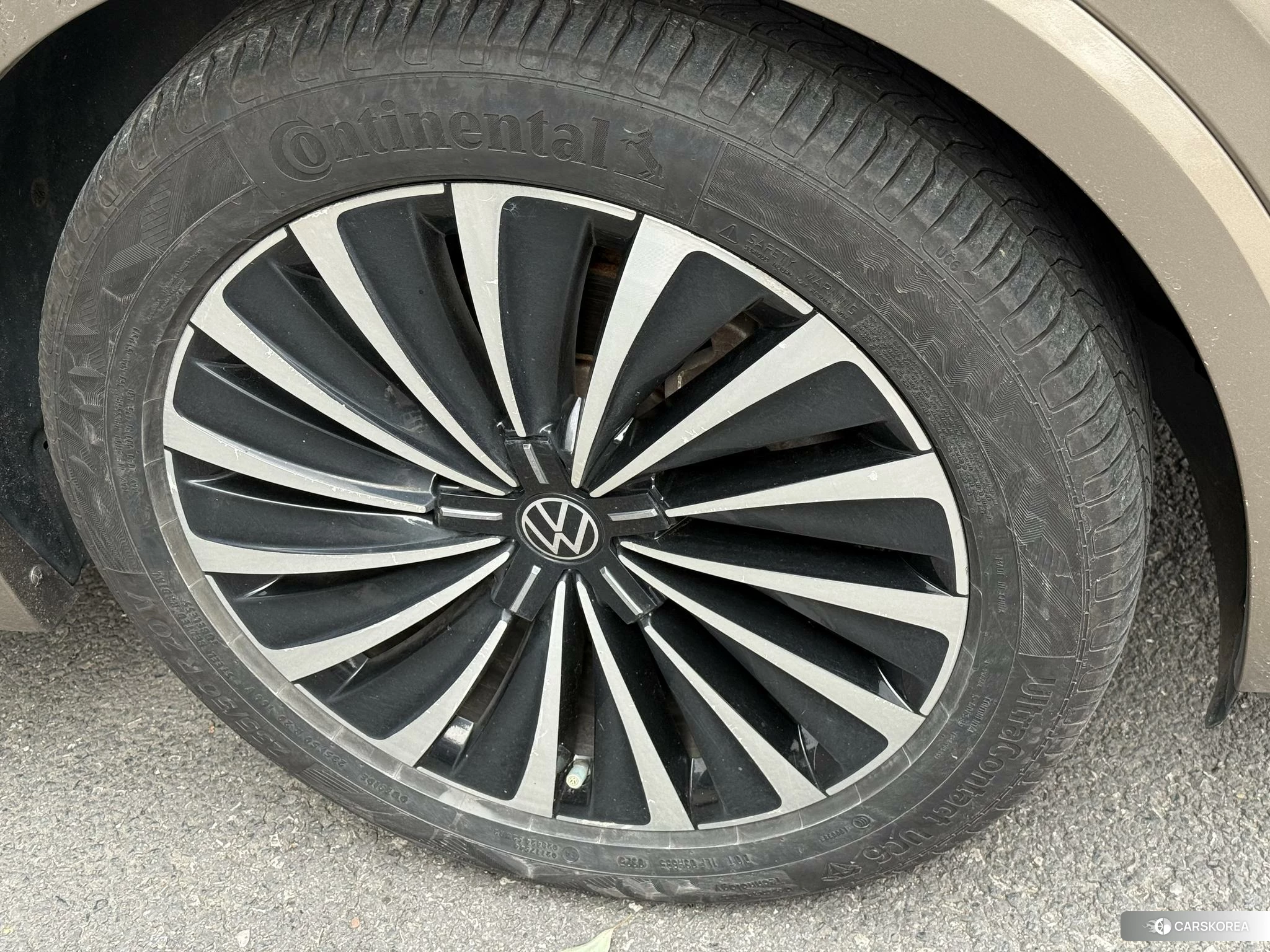 Volkswagen Weiran id 4467859 из Китая 11