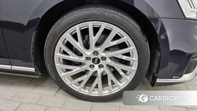 Audi A8 (D5) id 3503969 из Кореи 15