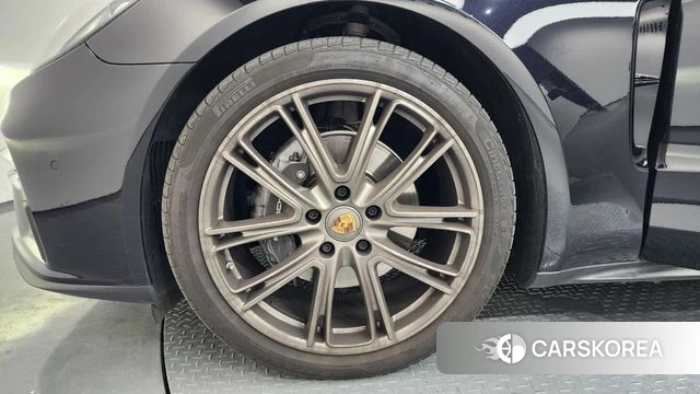 Porsche Panamera (971) id 4585189 из Кореи 33