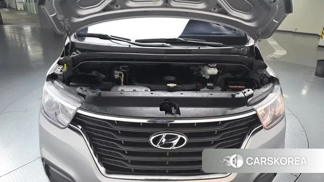 Hyundai The New Grand Starex id 3408238 из Кореи 15