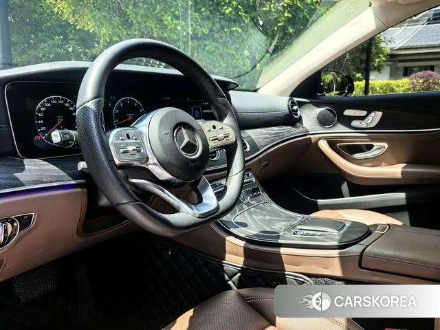Mercedes-Benz E-class id 4212627 из Китая 11