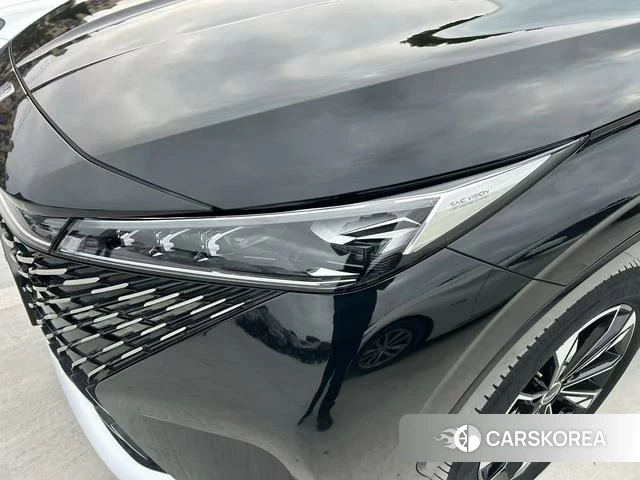 Roewe eRX5 id 4240250 из Китая 7