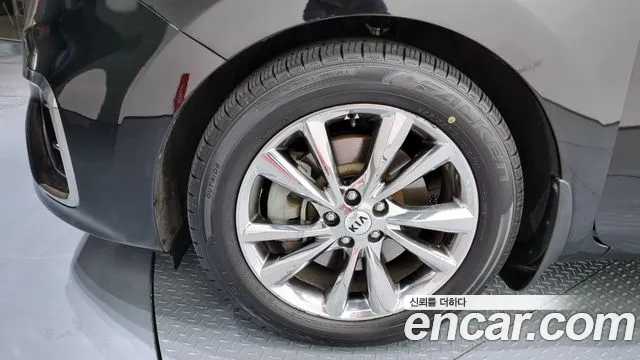 Kia The New Carnival id 2295665 из Кореи 15