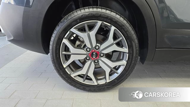 Kia Seltos id 4402315 из Кореи 25