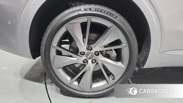 Genesis GV70 id 3630286 из Кореи 15