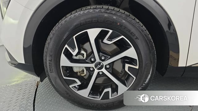 Kia Sportage 5th Generation Hybrid id 4941551 из Кореи 32