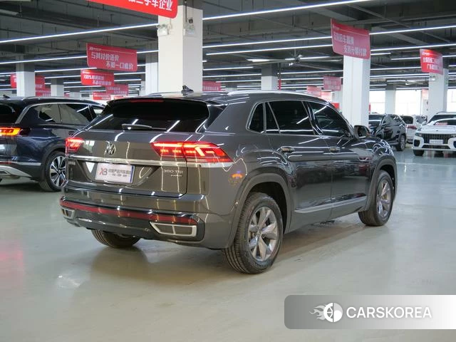 Volkswagen Tourang id 4220629 из Китая 14