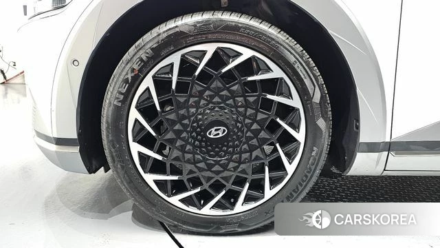 Hyundai Ionic 5 id 4457646 из Кореи 30