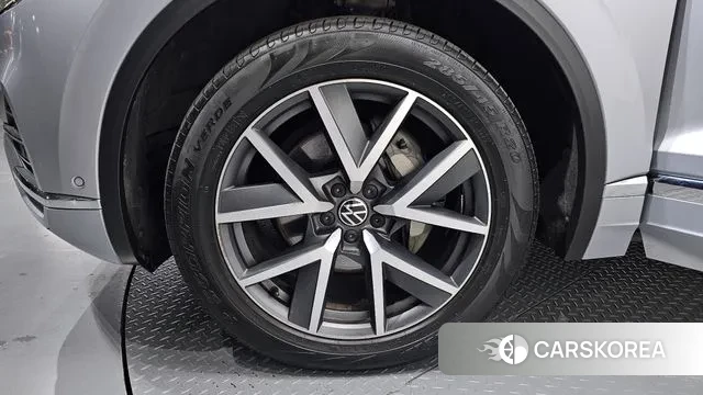 Volkswagen Touareg 3rd generation id 3650876 из Кореи 15