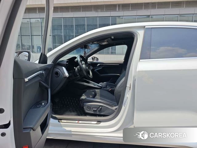 Audi A3 id 4359507 из Китая 14
