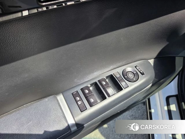 Hyundai Grandeur (GN7) id 3953208 из Кореи 7