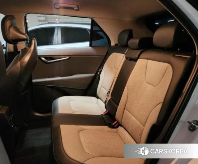 Kia Di Ol Nu Niro 2023 Белый из Кореи, фото 5