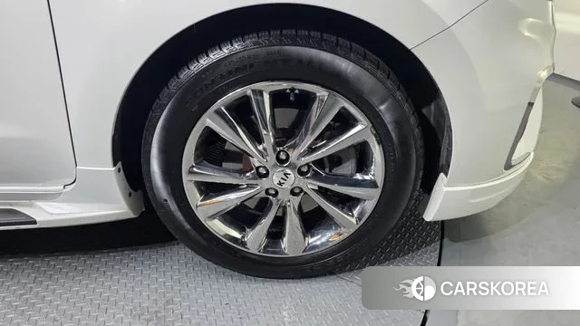 Kia The New Carnival id 3672666 из Кореи 15