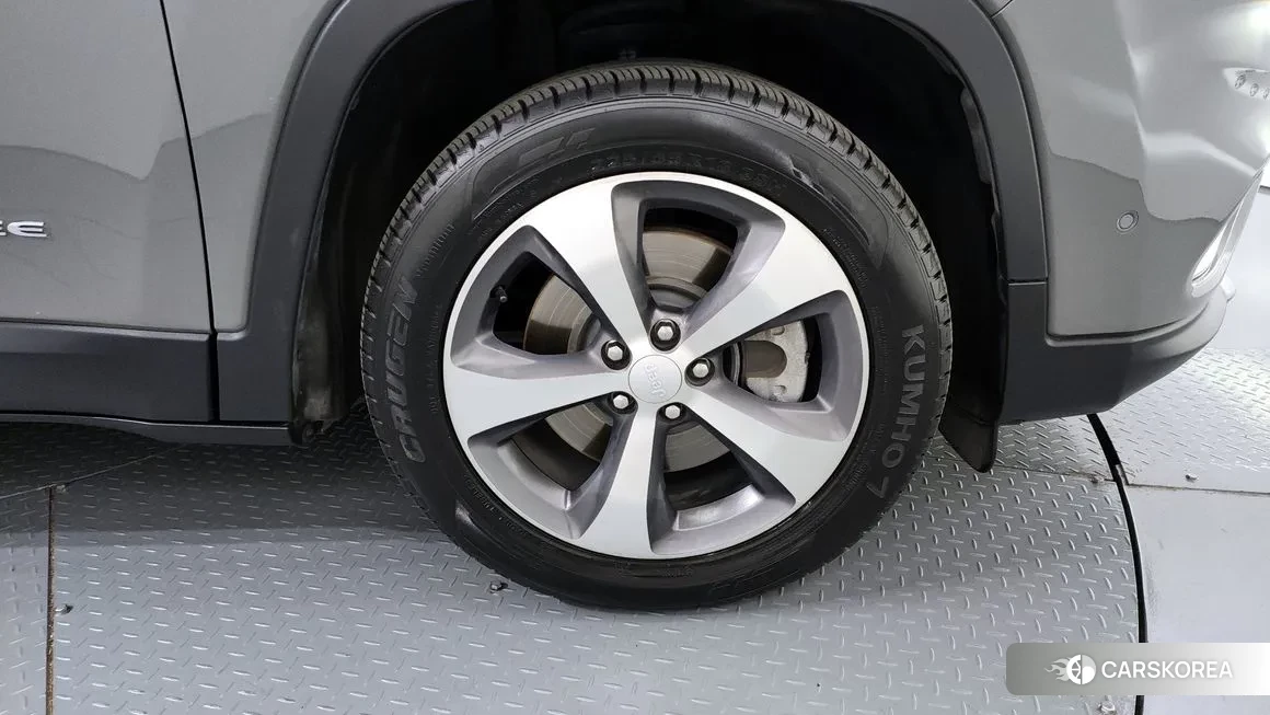 Jeep Cherokee (KL) id 1442887 из Кореи 15