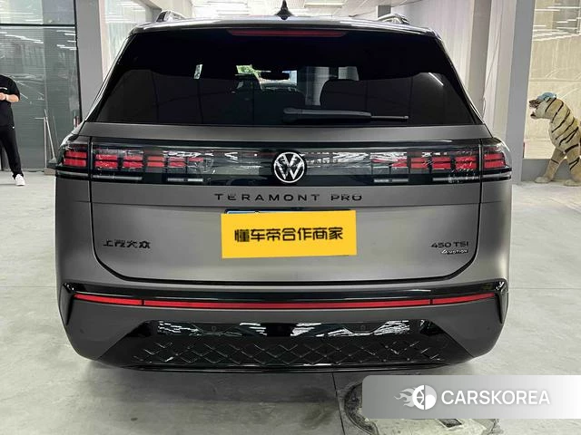 Volkswagen Tourang 2025 Черный из Китая, фото 5