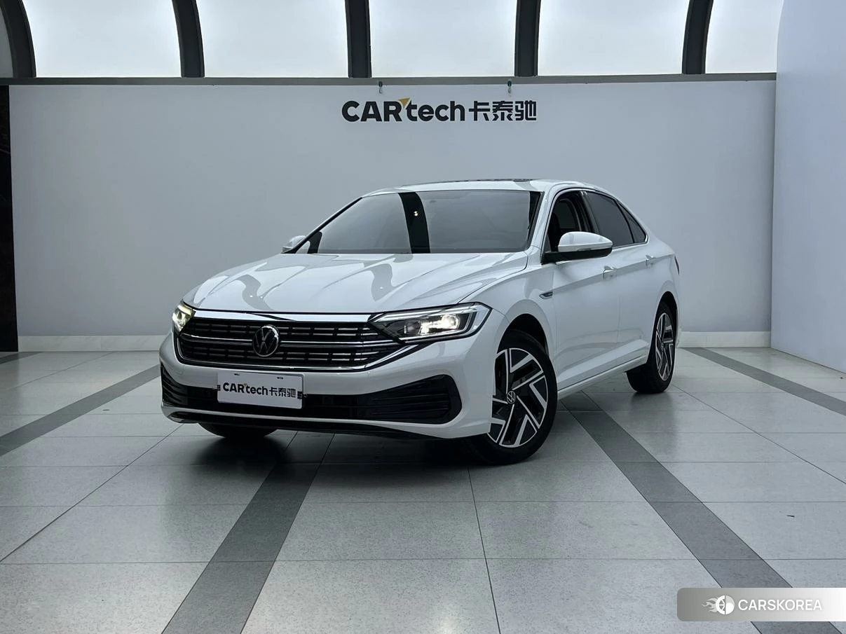 Volkswagen Sagitar id 4479556 из Китая 14