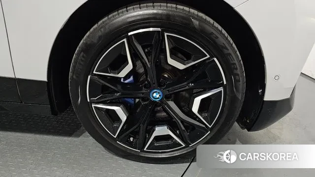 BMW iX id 3420443 из Кореи 15