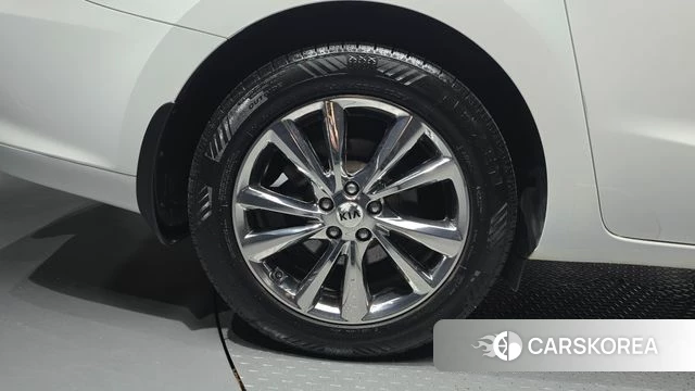 Kia The New Carnival id 4785636 из Кореи 26