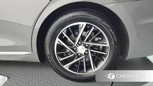 Hyundai The New Grandeur IG id 3839134 из Кореи 15