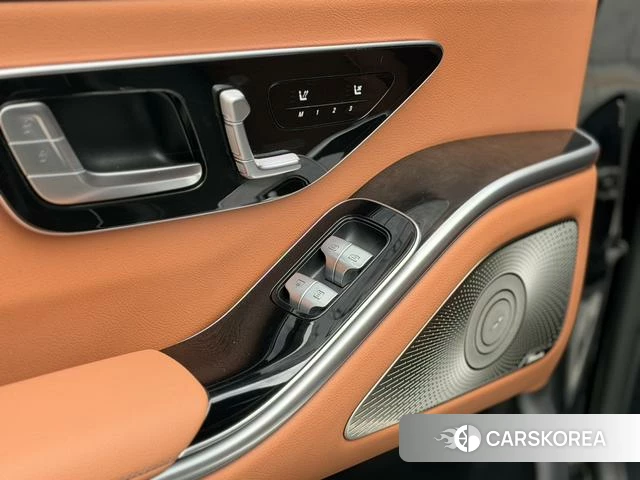 Mercedes-Benz S-class id 4298223 из Китая 7