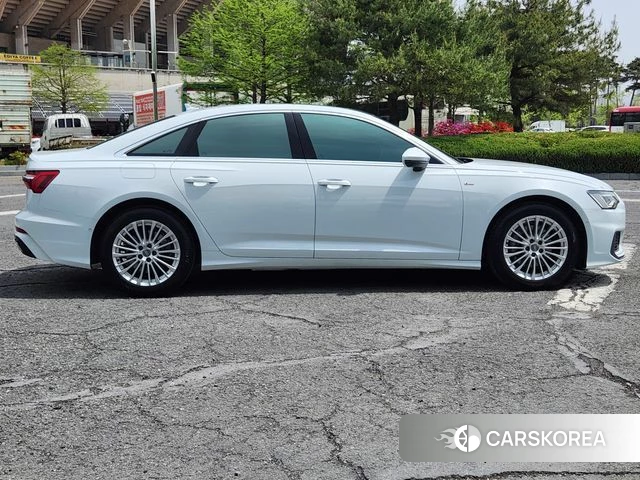 Audi A6 (C8) id 4196101 из Кореи 15