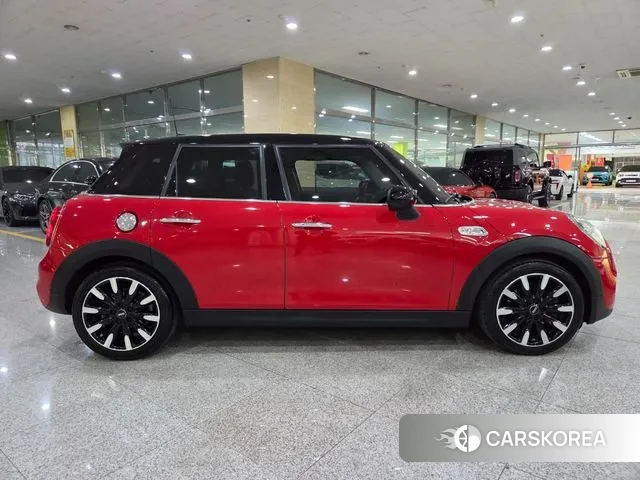 Mini Cooper S id 3469455 из Кореи 15
