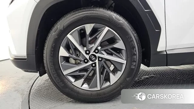 Hyundai Tucson (NX4) id 3587142 из Кореи 15