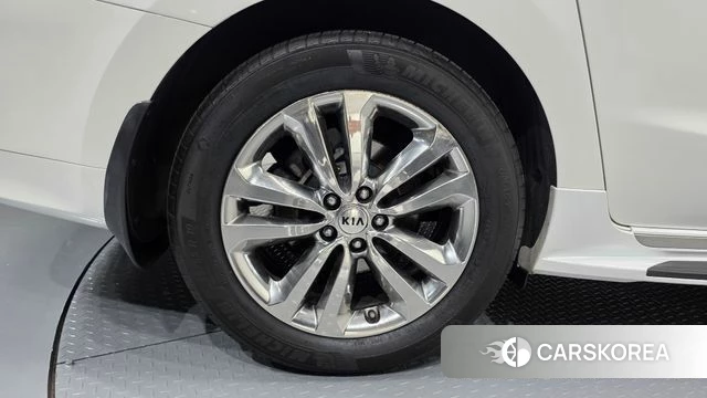 Kia All New Carnival id 4525879 из Кореи 15