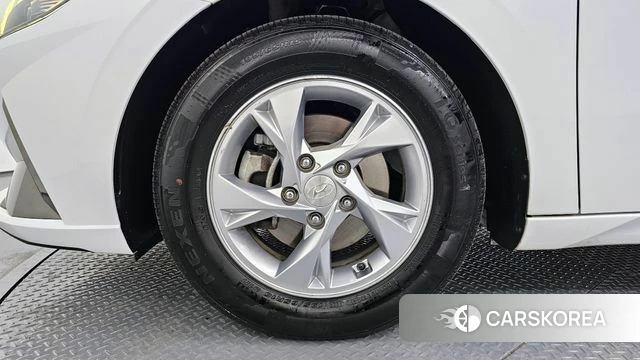 Hyundai Avante (CN7) id 3828003 из Кореи 15